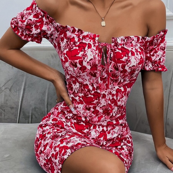 Boho Vibrant Blue Floral Print Off Shoulder Bodycon Dress - Picture 6 of 10